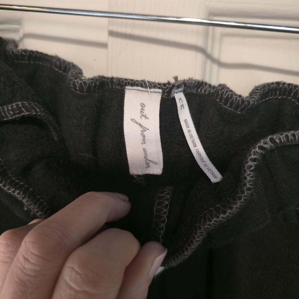 Urban Outfitters Black Wide-Leg Paperbag Waist Pants - Picture 7 of 7